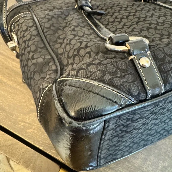 Coach Gallery Tote - Picture 6 of 8